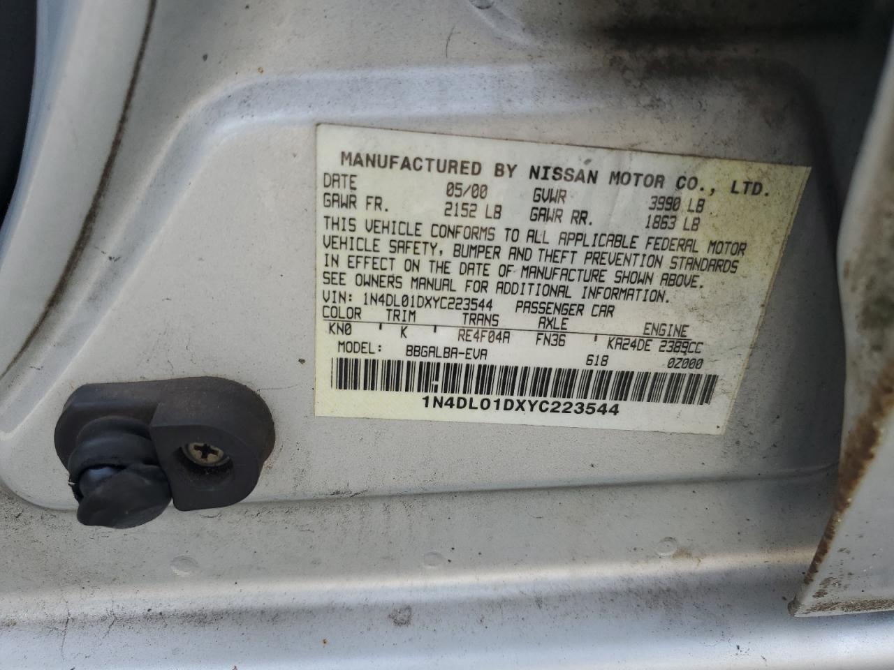 1N4DL01DXYC223544 2000 Nissan Altima Xe