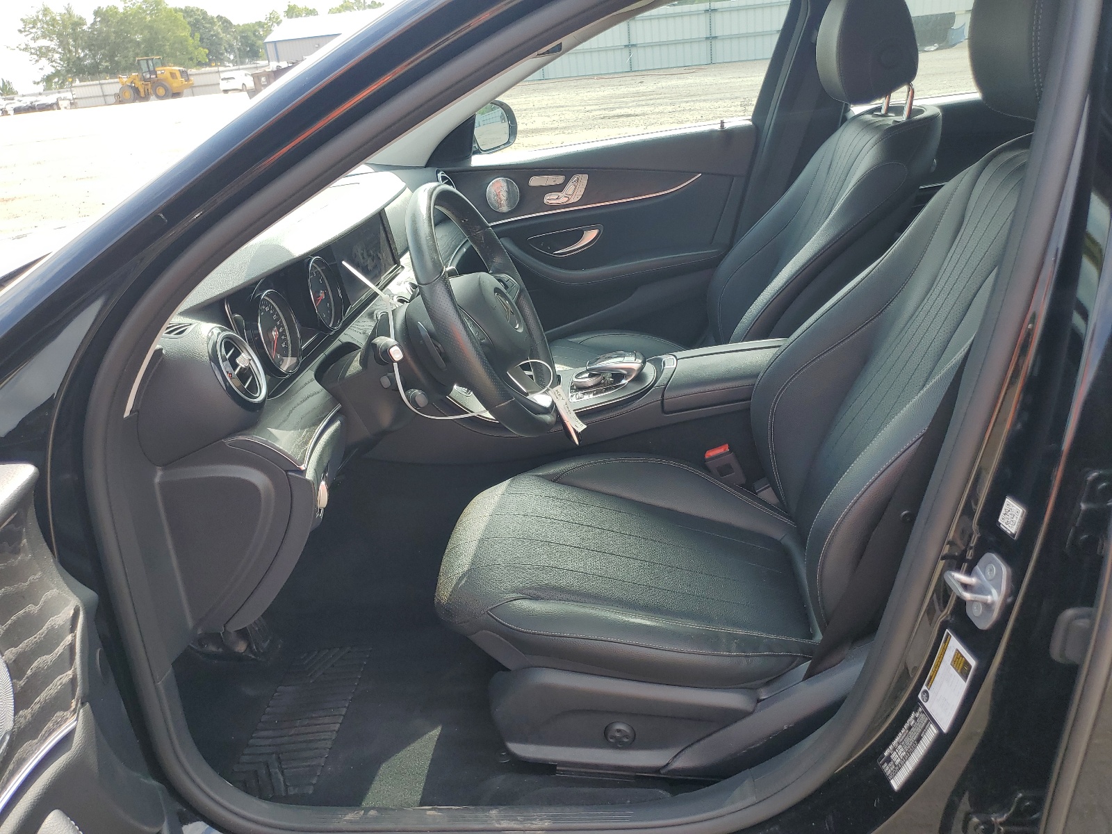 WDDZF4JB4JA425252 2018 Mercedes-Benz E 300