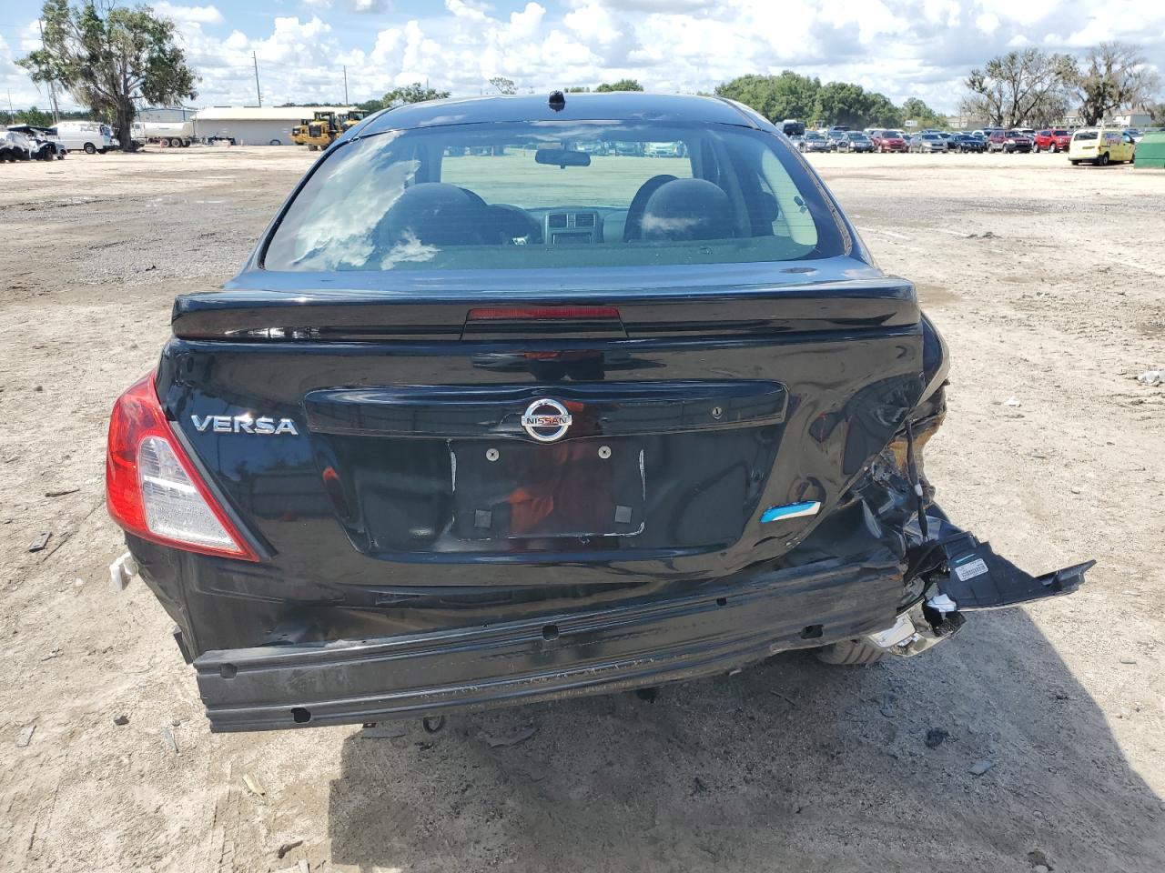 2014 Nissan Versa S VIN: 3N1CN7AP1EL850347 Lot: 60805984