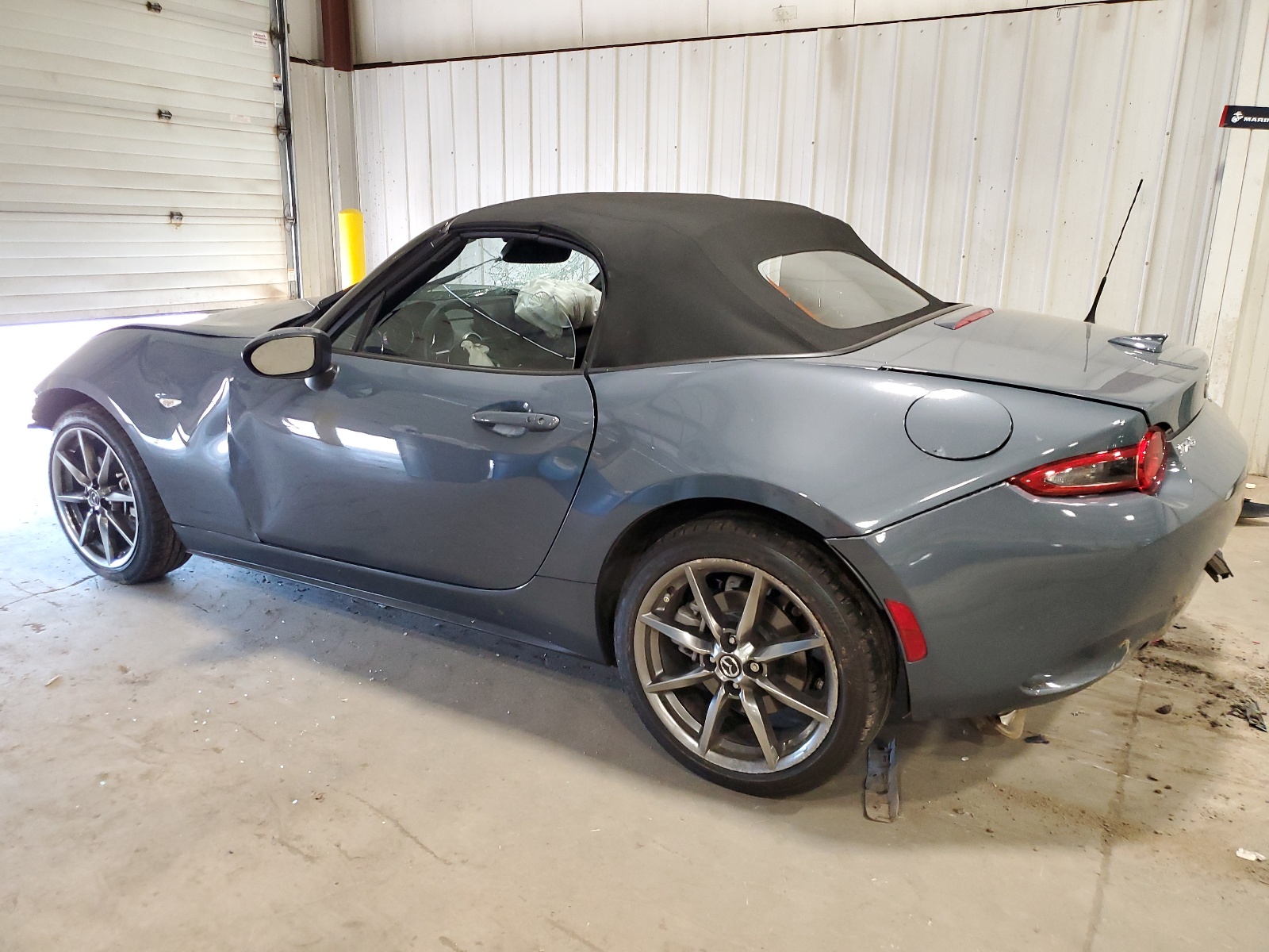 2021 Mazda Mx-5 Miata Grand Touring vin: JM1NDAD72M0452271