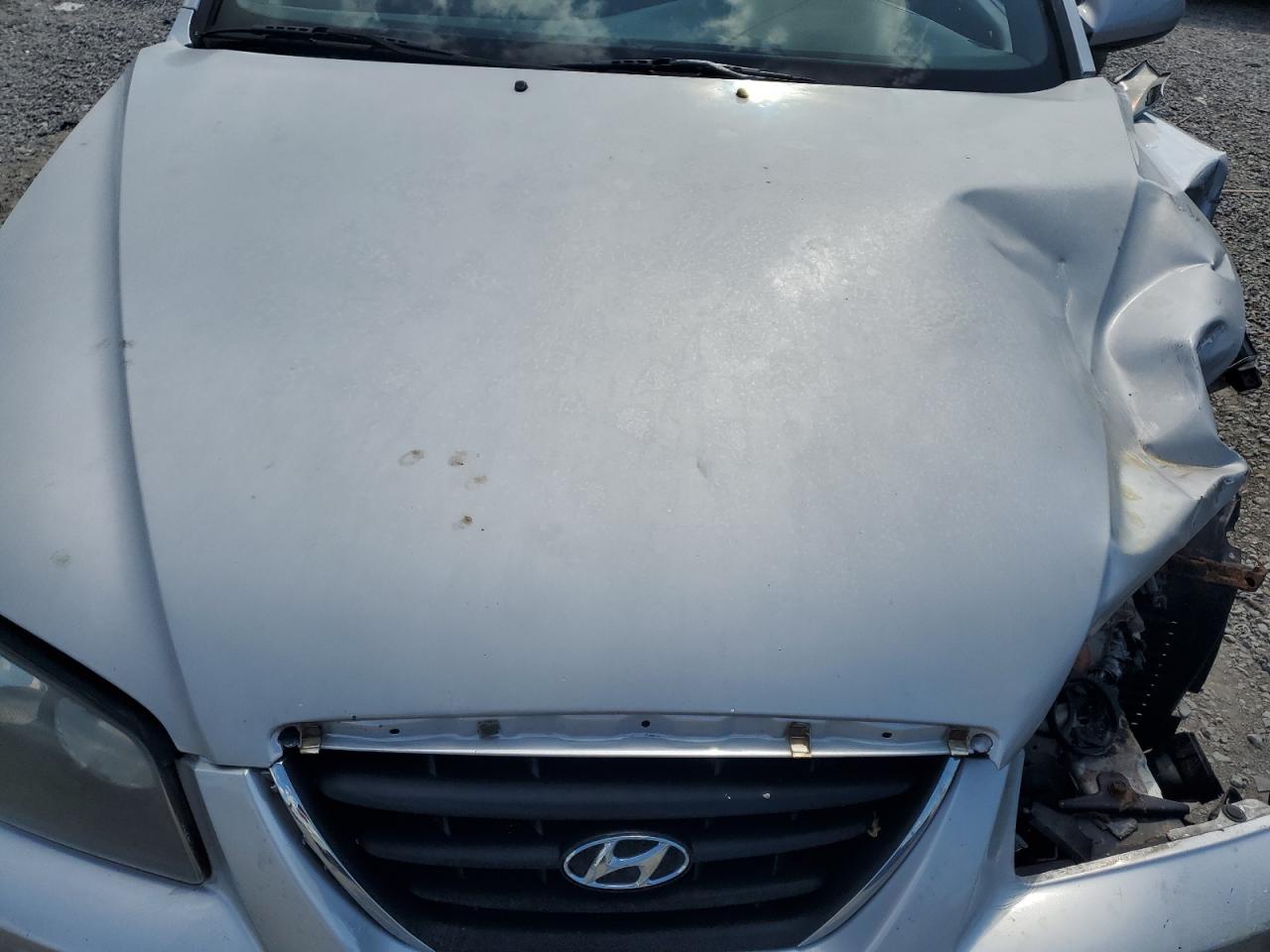 2004 Hyundai Elantra Gls VIN: KMHDN46D94U732996 Lot: 59748974