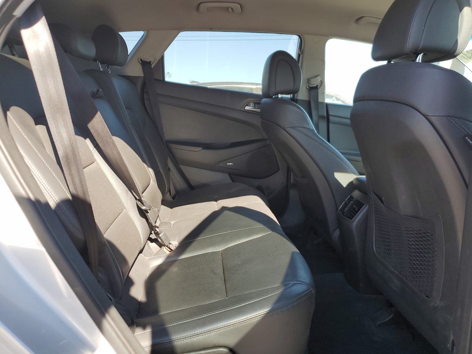 KM8J3CA40JU654596 2018 Hyundai Tucson Sel