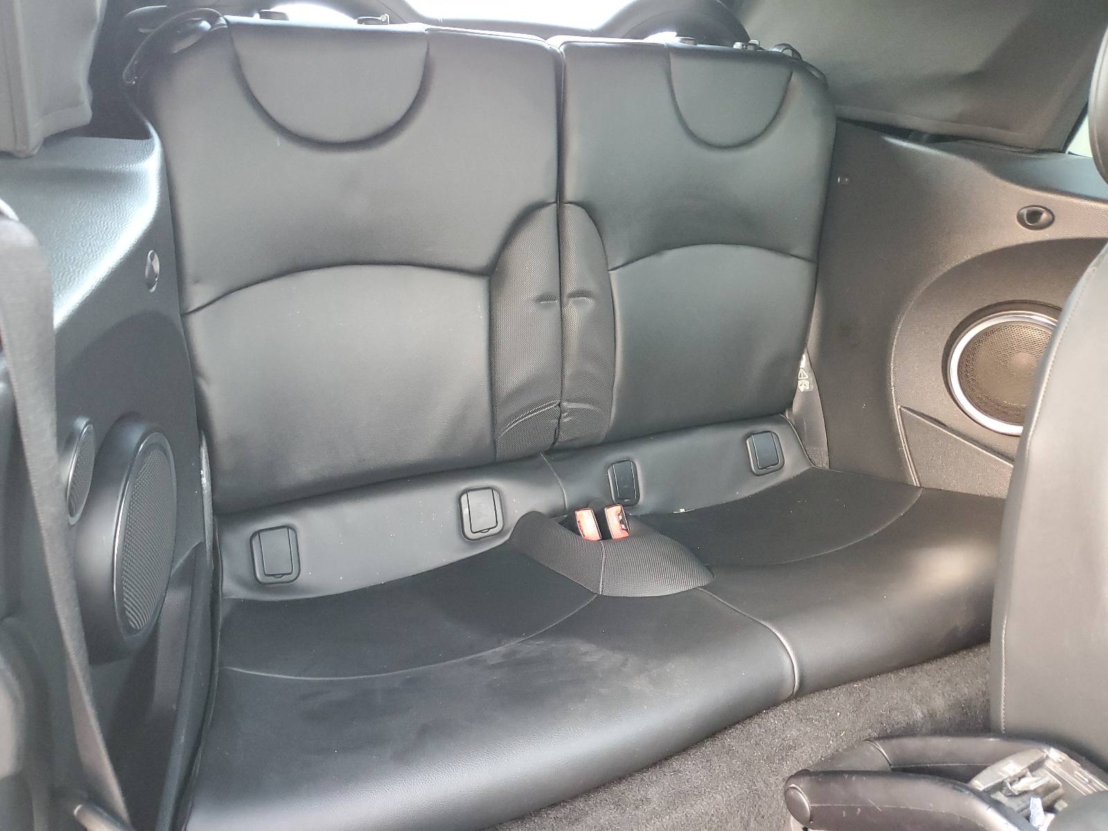 WMWZN3C52BT132774 2011 Mini Cooper