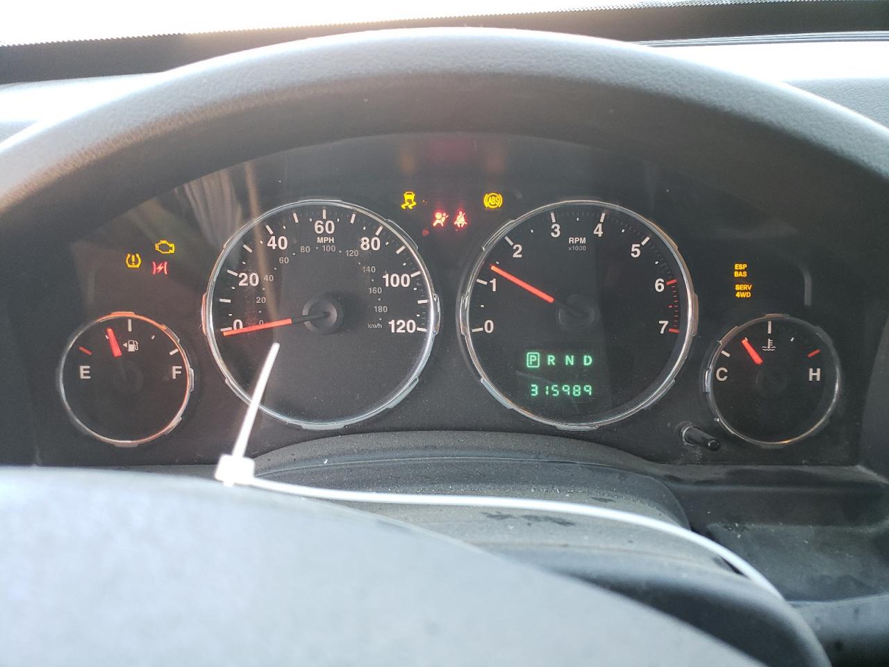 1J4PN2GKXAW159524 2010 Jeep Liberty Sport