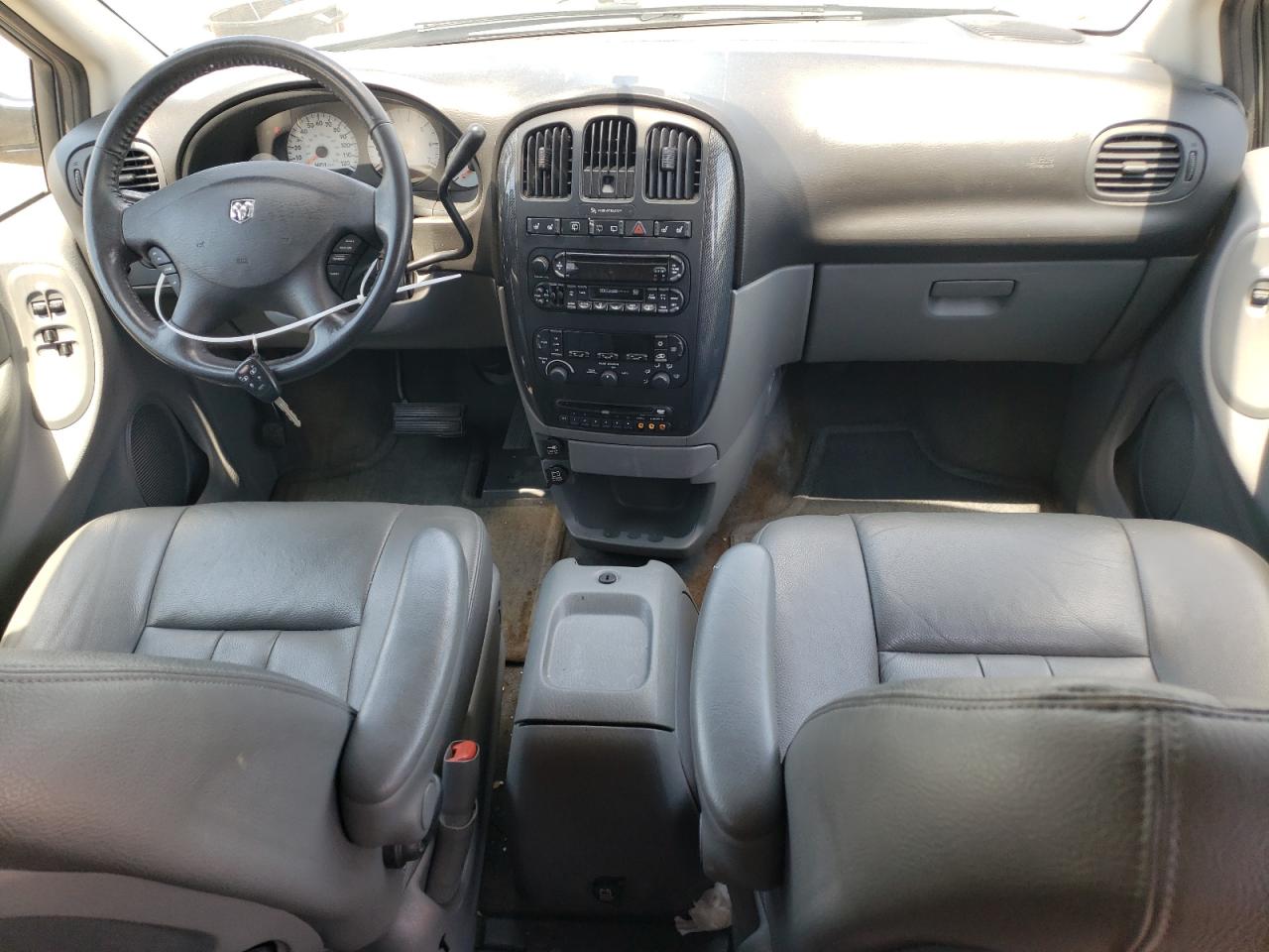 2005 Dodge Grand Caravan Sxt VIN: 2D8GP44L95R259560 Lot: 60692494