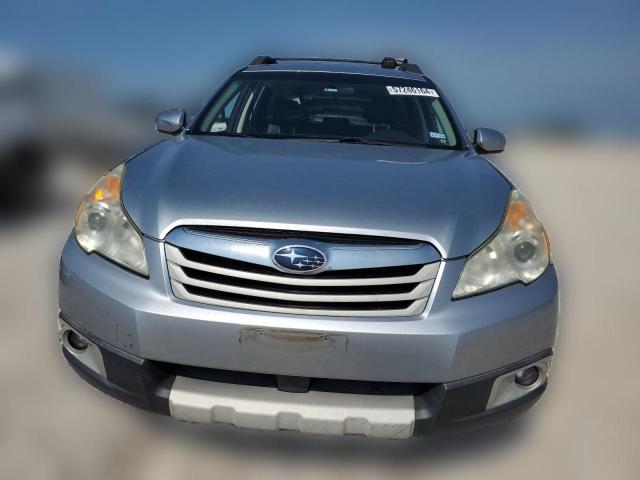 Паркетники SUBARU OUTBACK 2012 Серебристый