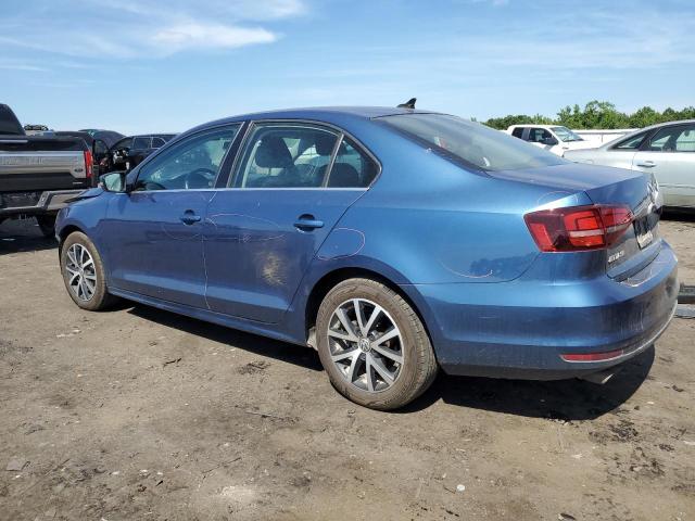  VOLKSWAGEN JETTA 2017 Синий