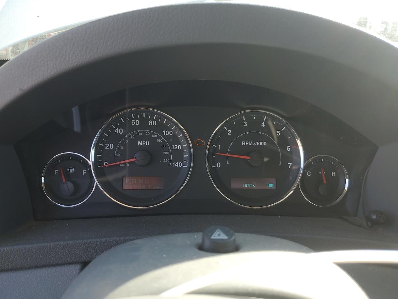 2007 Jeep Grand Cherokee - Image 9