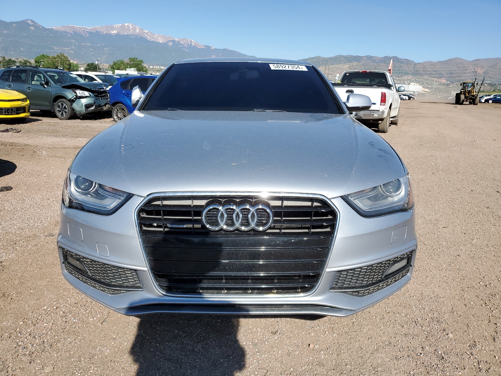 2015 Audi A4 Premium vin: WAUBFAFL6FN027453