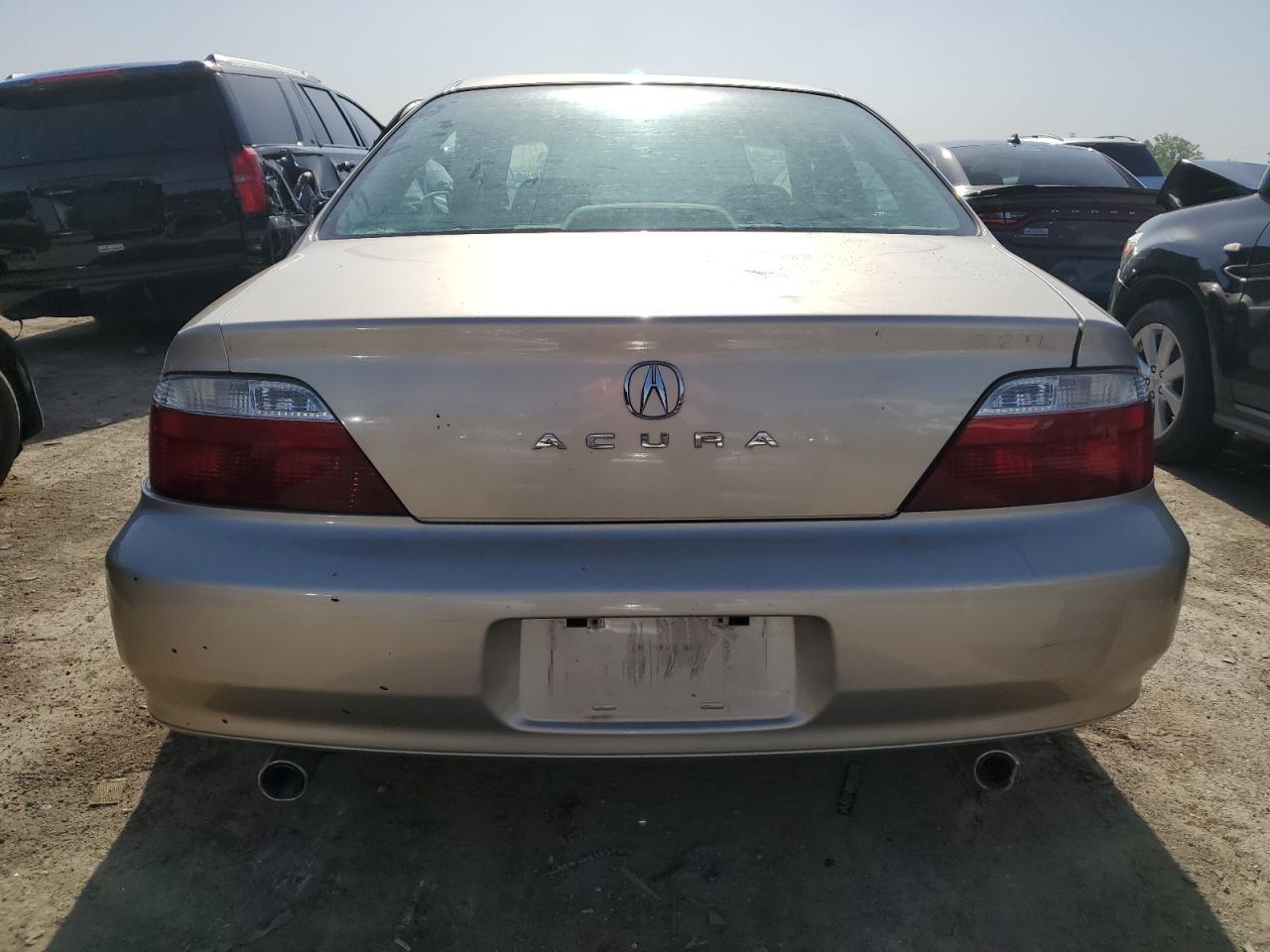 2002 Acura 3.2Tl VIN: 19UUA566X2A060857 Lot: 57251644