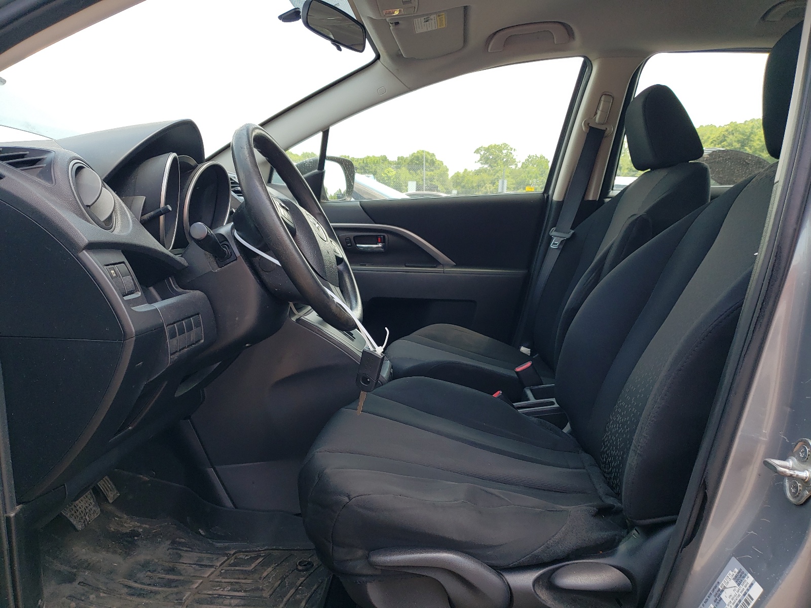 JM1CW2BL5C0133923 2012 Mazda 5