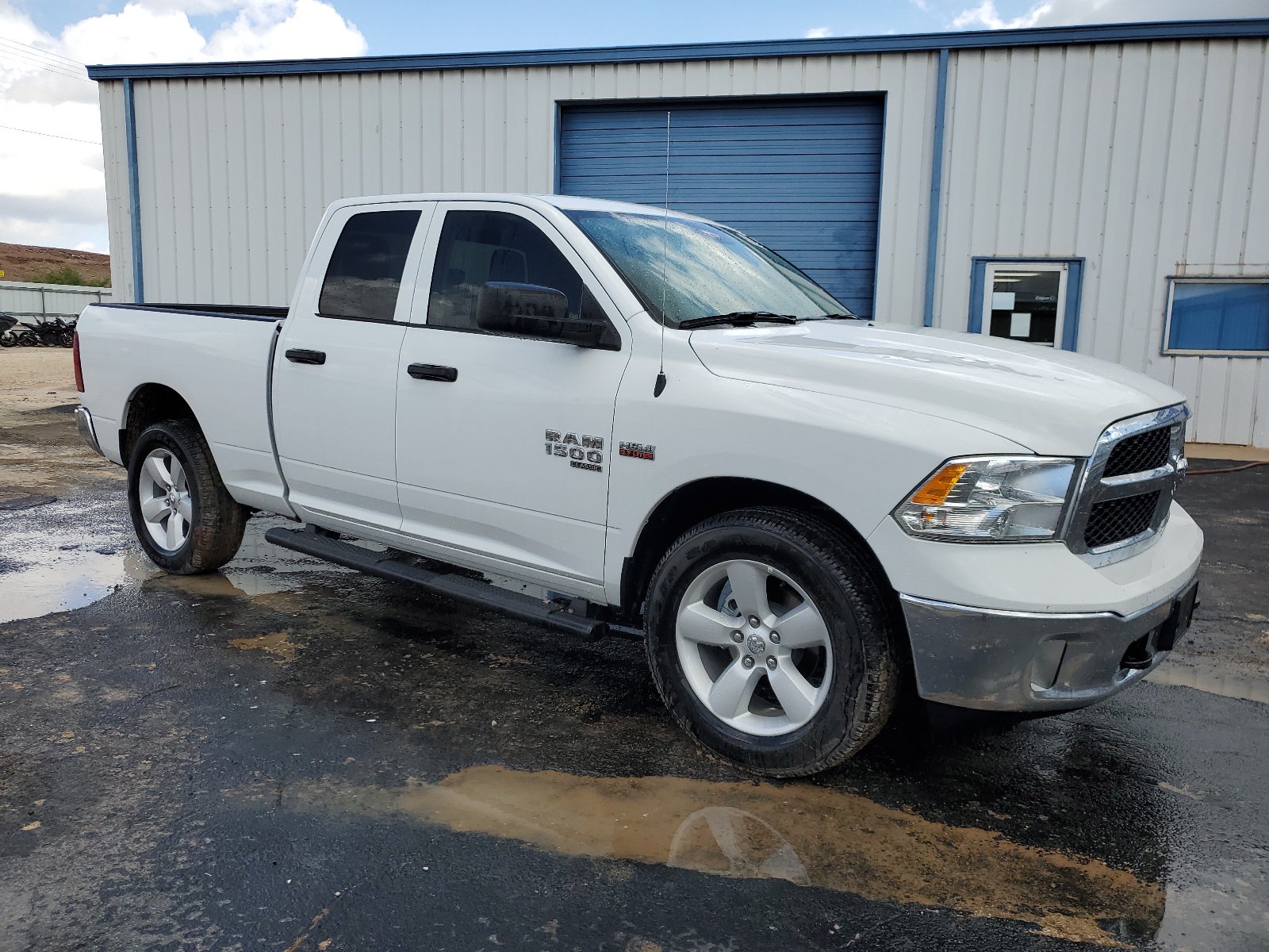 2024 Ram 1500 Classic Tradesman vin: 1C6RR7FT3RS143976