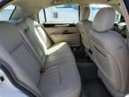 2004 Lincoln Town Car Executive იყიდება Cahokia Heights-ში, IL - Front End