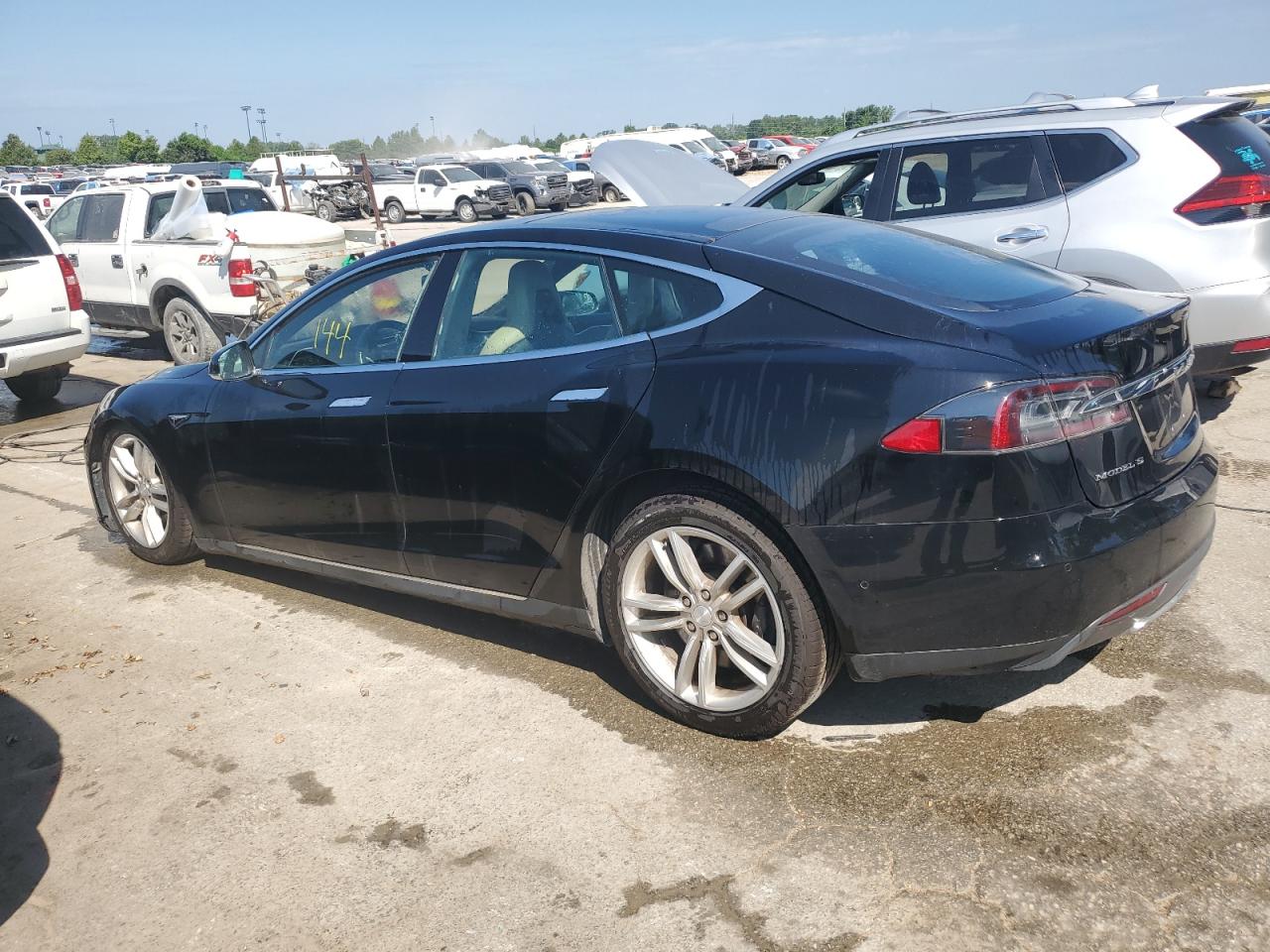 5YJSA1E24FF105947 2015 TESLA MODEL S - Image 2