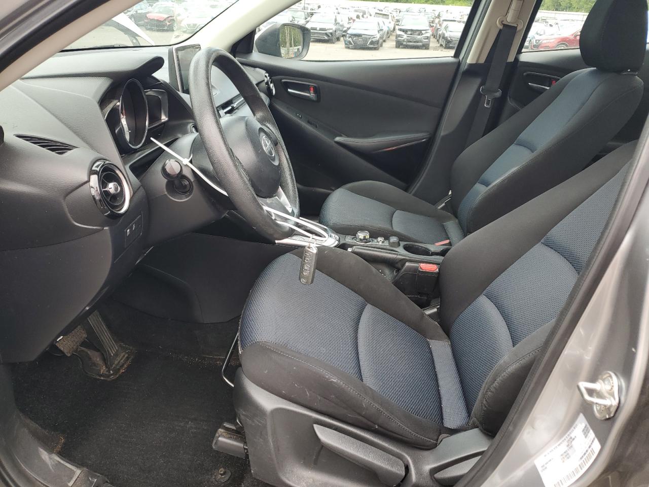 3MYDLBZV6GY112967 2016 Toyota Scion Ia