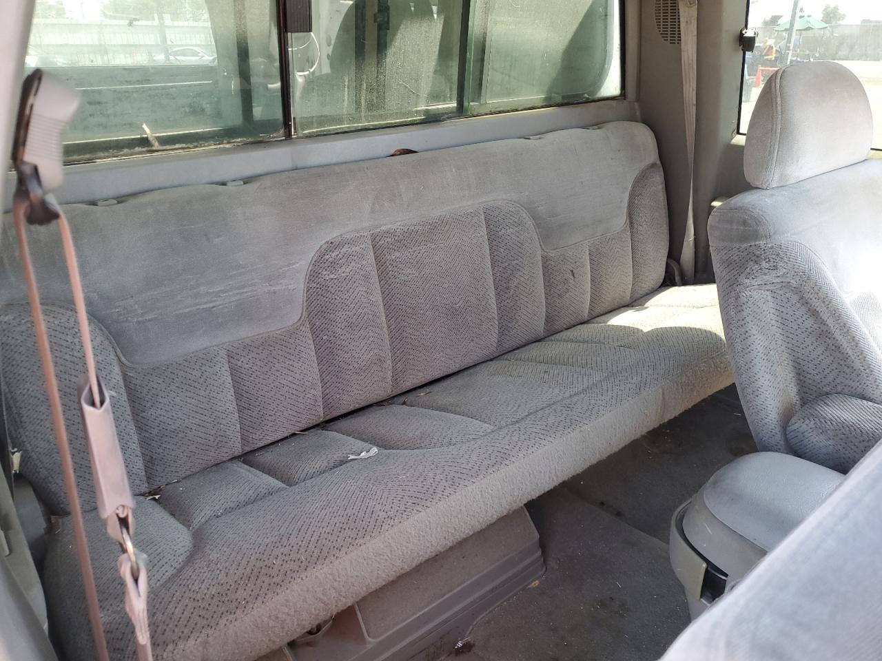 1996 Chevrolet Gmt-400 K2500 VIN: 1GCGK29FXTE166075 Lot: 60867274