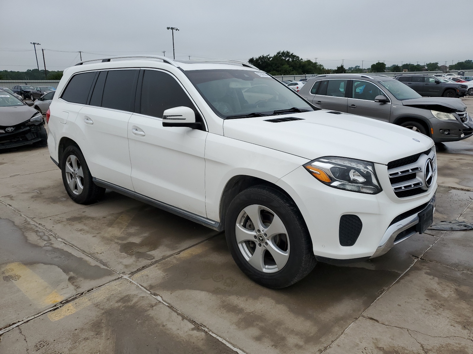 2017 Mercedes-Benz Gls 450 4Matic vin: 4JGDF6EE5HA923308