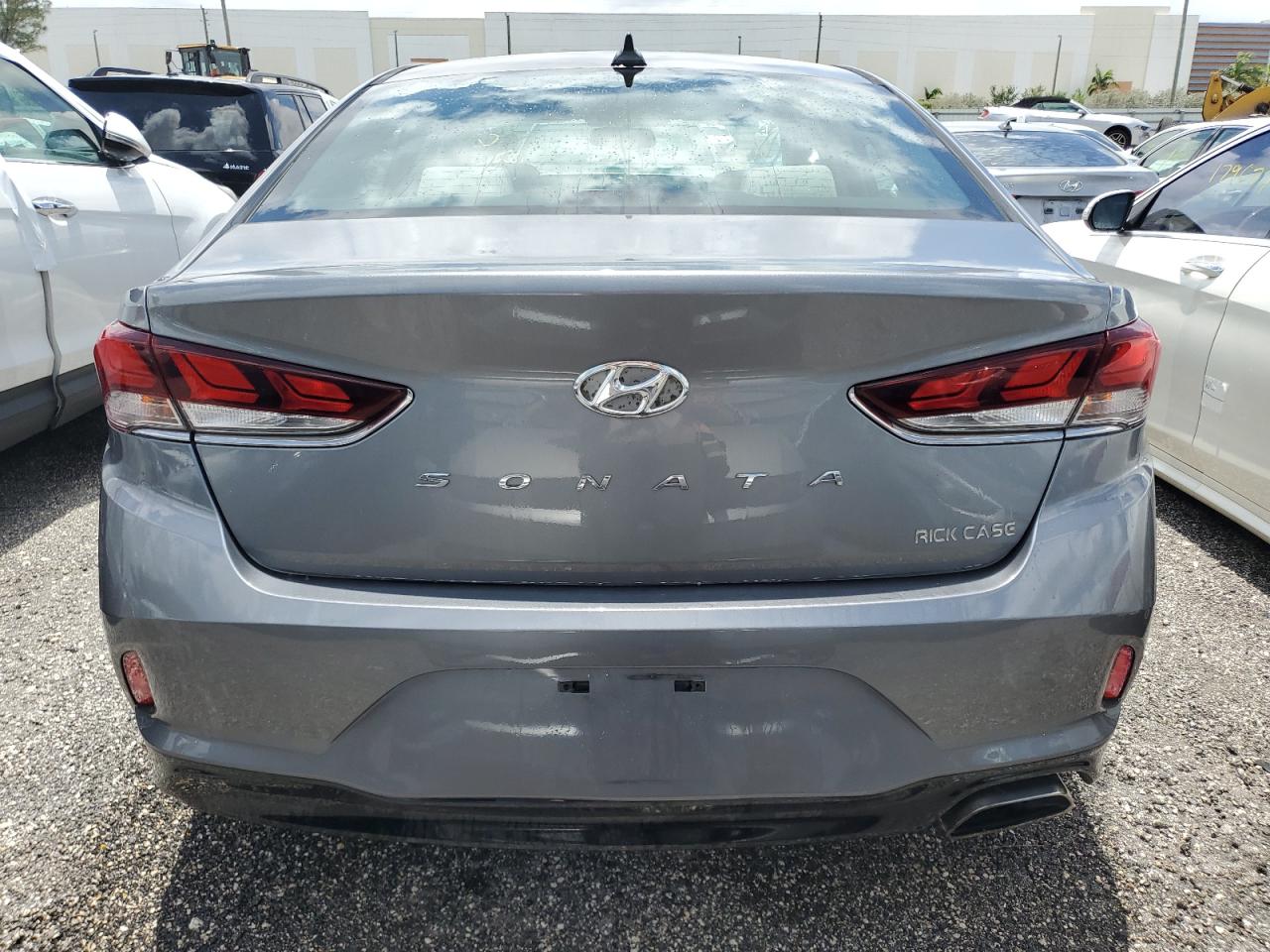 2018 Hyundai Sonata Sport VIN: 5NPE34AF4JH690542 Lot: 59503164