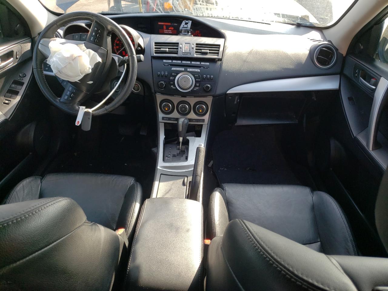 2011 Mazda 3 S VIN: JM1BL1M53B1438763 Lot: 57765604