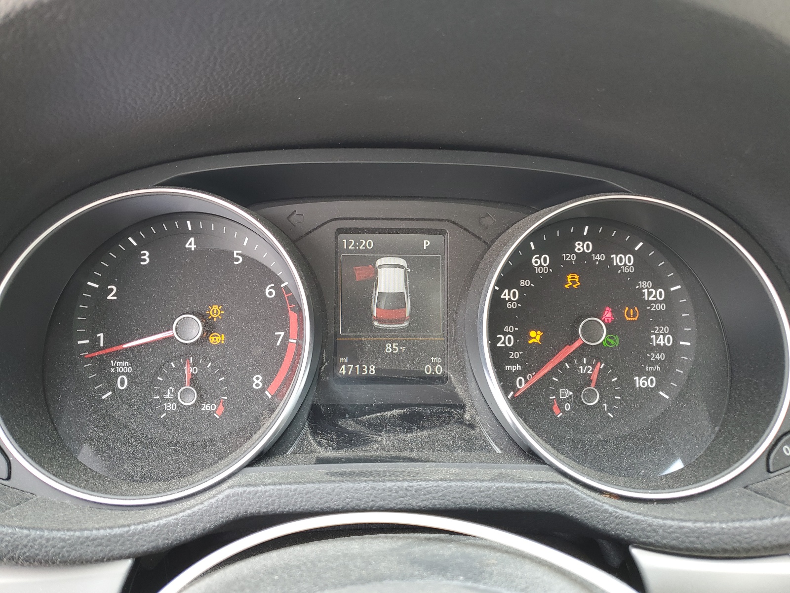 1VWLA7A33KC012332 2019 Volkswagen Passat Wolfsburg