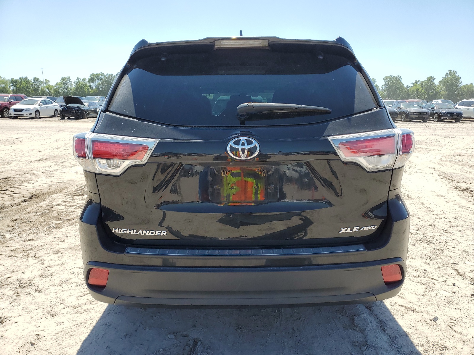 5TDJKRFH3GS348141 2016 Toyota Highlander Xle