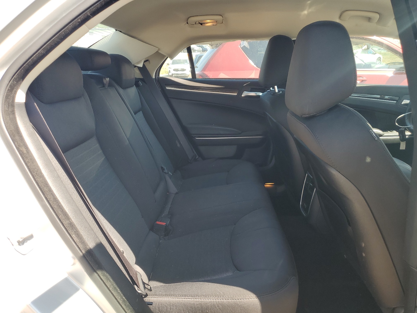 2C3CCAAG9KH733317 2019 Chrysler 300 Touring