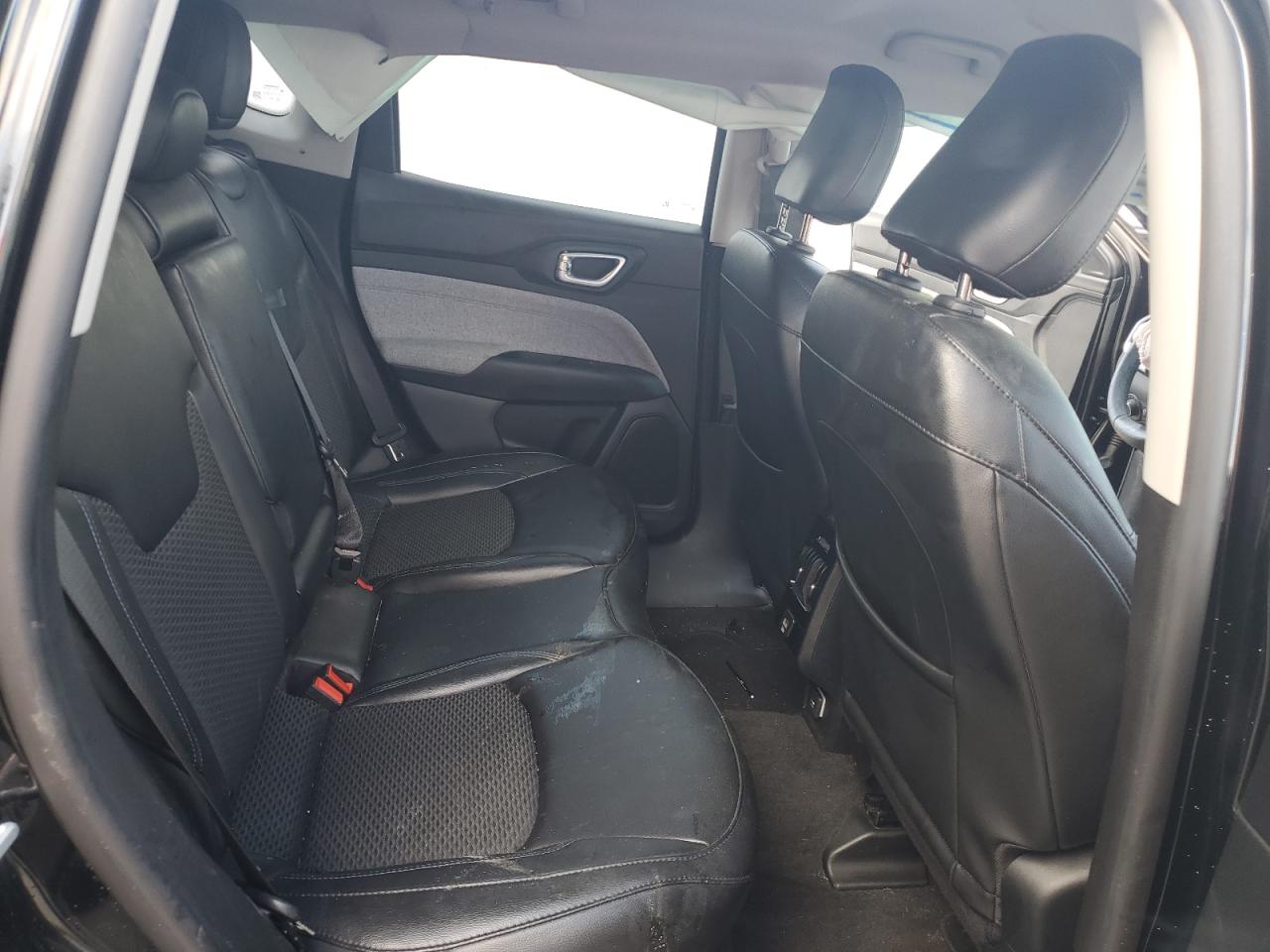 2022 Jeep Compass Latitude VIN: 3C4NJCBB4NT137214 Lot: 60678114