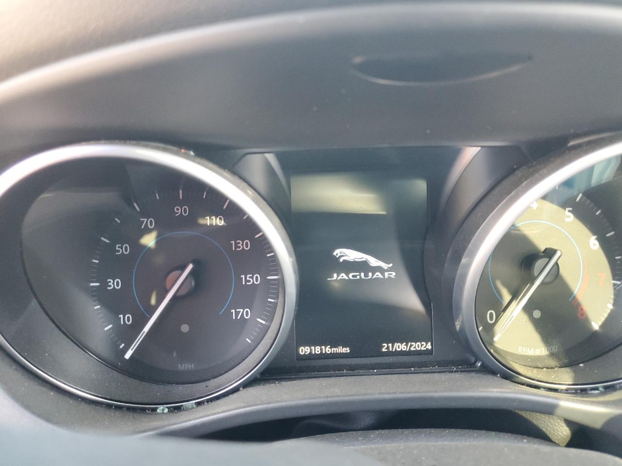 2018 Jaguar F-Pace Premium VIN: SADCJ2FX1JA256058 Lot: 59627594