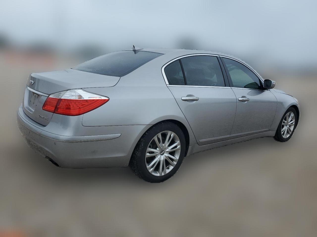 2011 Hyundai Genesis 3.8L VIN: KMHGC4DE7BU121179 Lot: 52906094