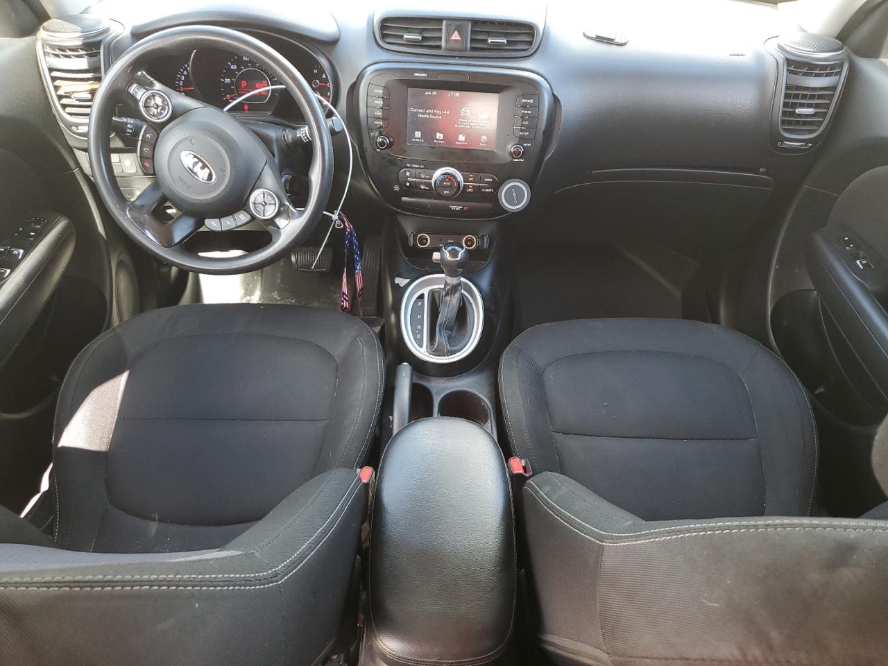 2018 Kia Soul + VIN: KNDJP3A56J7598017 Lot: 62718374