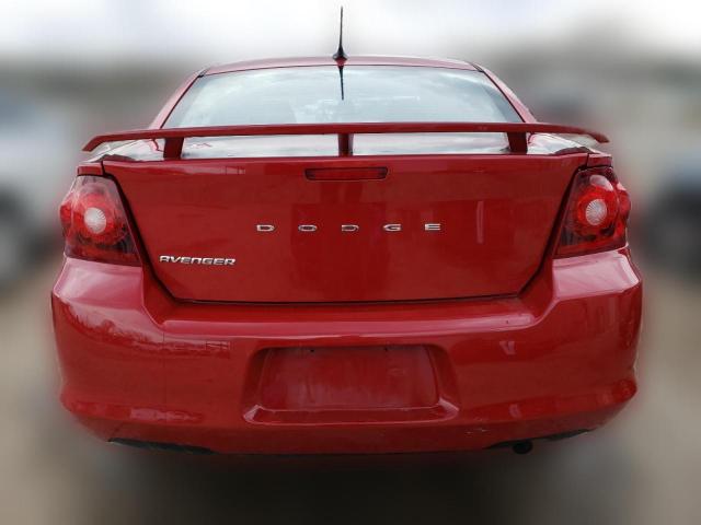  DODGE AVENGER 2014 Красный