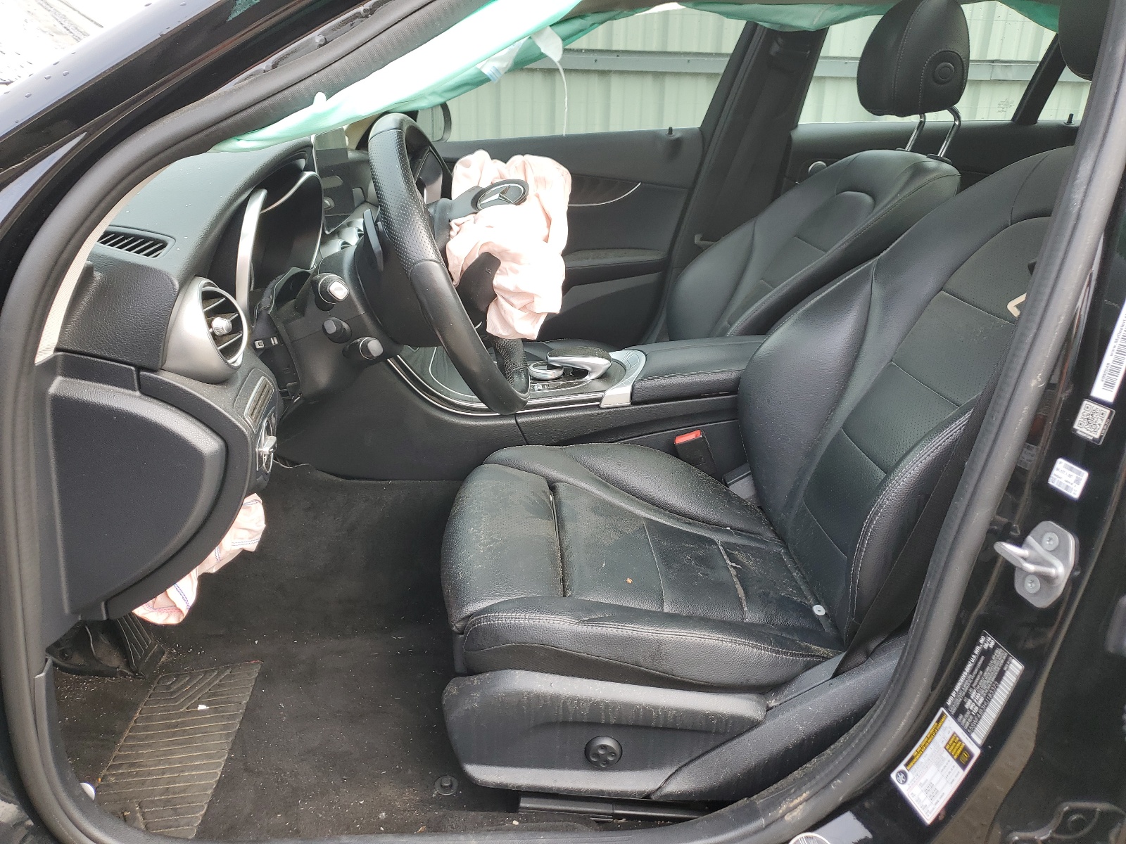 55SWF4JB3HU183373 2017 Mercedes-Benz C 300