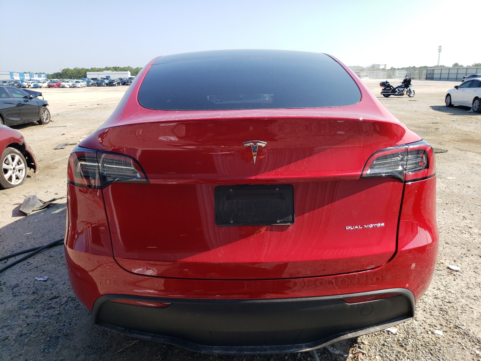 7SAYGDEE4PF888227 2023 Tesla Model Y