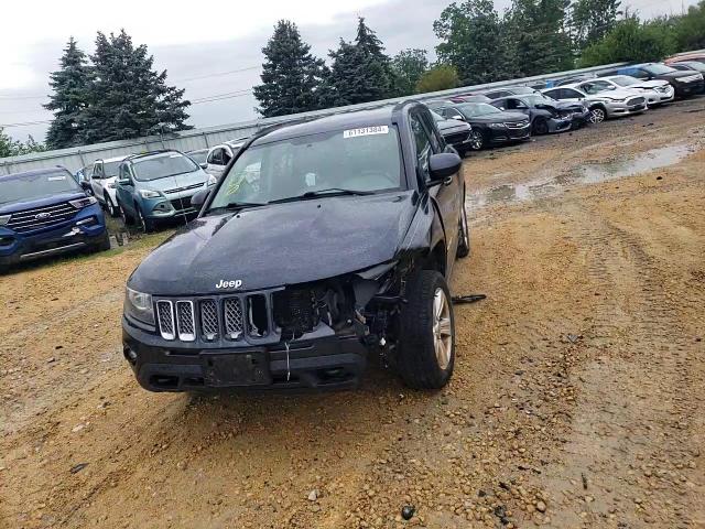 2015 Jeep Compass Latitude VIN: 1C4NJDEB4FD202300 Lot: 61131384