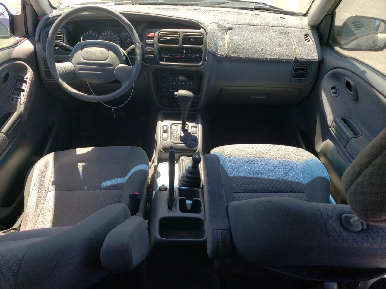 2CNBJ13C026951435 2002 Chevrolet Tracker