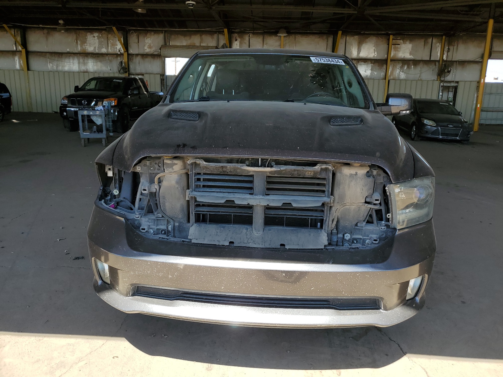 1C6RR7MT1FS719868 2015 Ram 1500 Sport