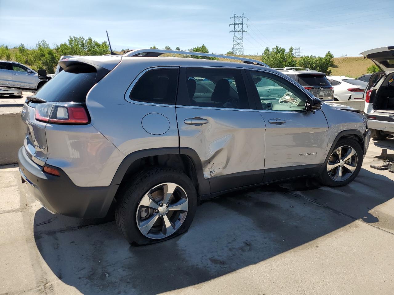 2019 Jeep Cherokee Limited VIN: 1C4PJMDN0KD214085 Lot: 61286394
