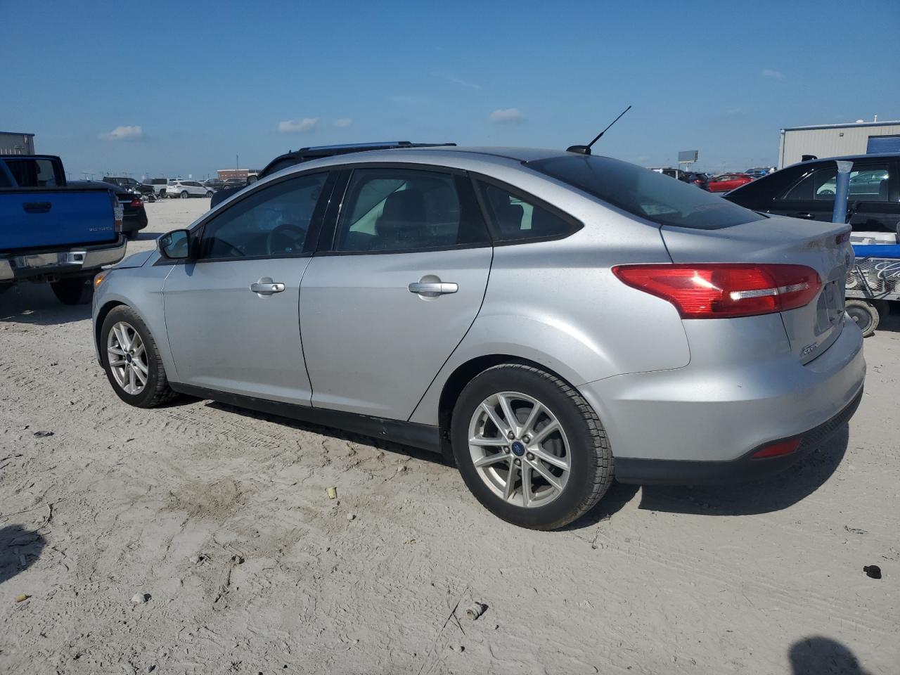 1FADP3F22GL226627 2016 Ford Focus Se