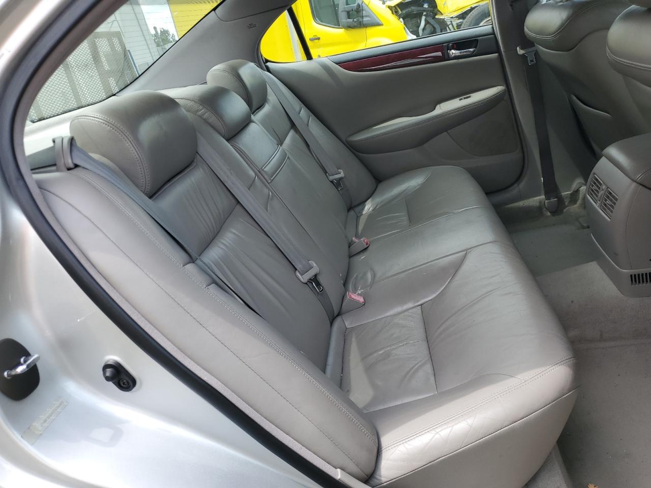 2002 Lexus Es 300 VIN: JTHBF30G925036683 Lot: 58683784