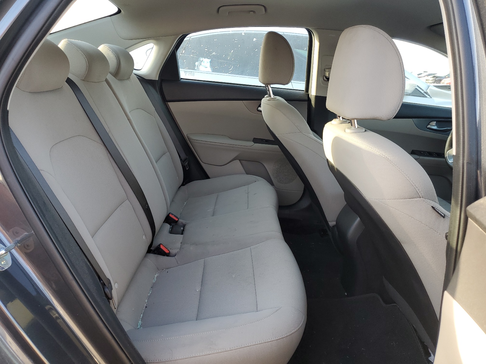 3KPF24AD4ME345087 2021 Kia Forte Fe