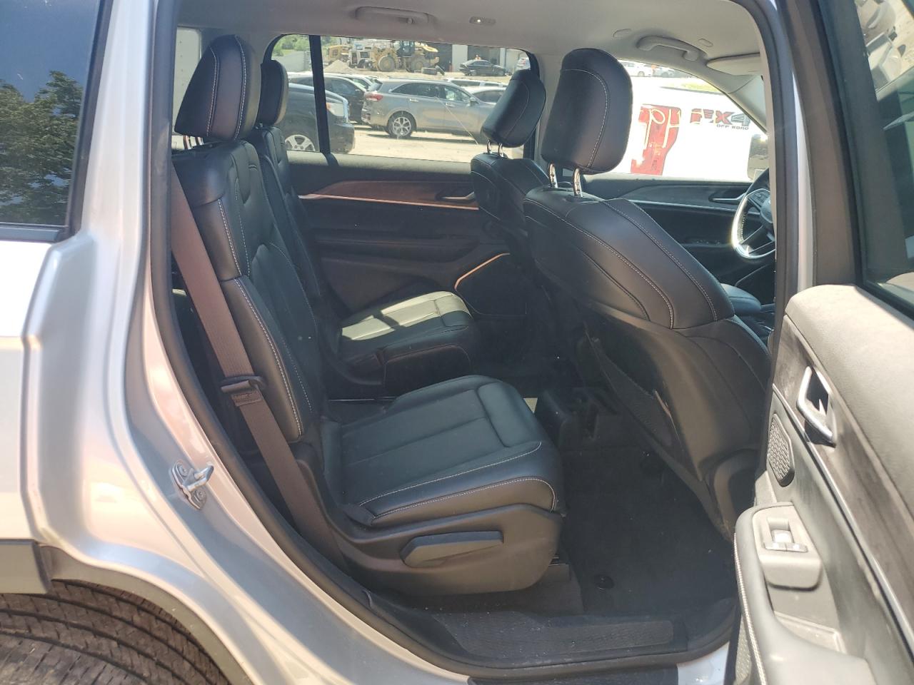 1C4RJKBG2M8186965 2021 Jeep Grand Cherokee L Limited