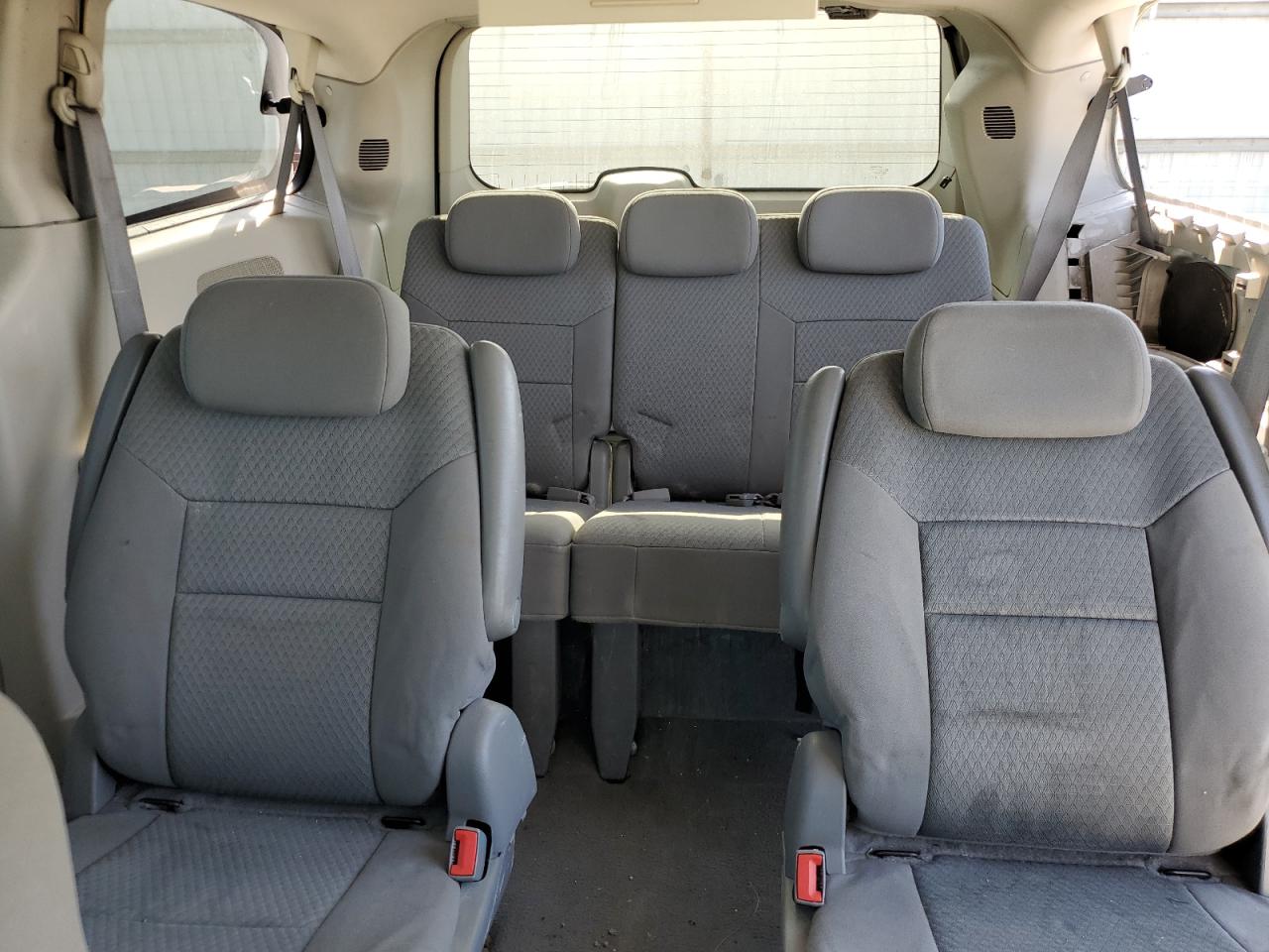 2010 Chrysler Town & Country Touring VIN: 2A4RR5D12AR352544 Lot: 60173254