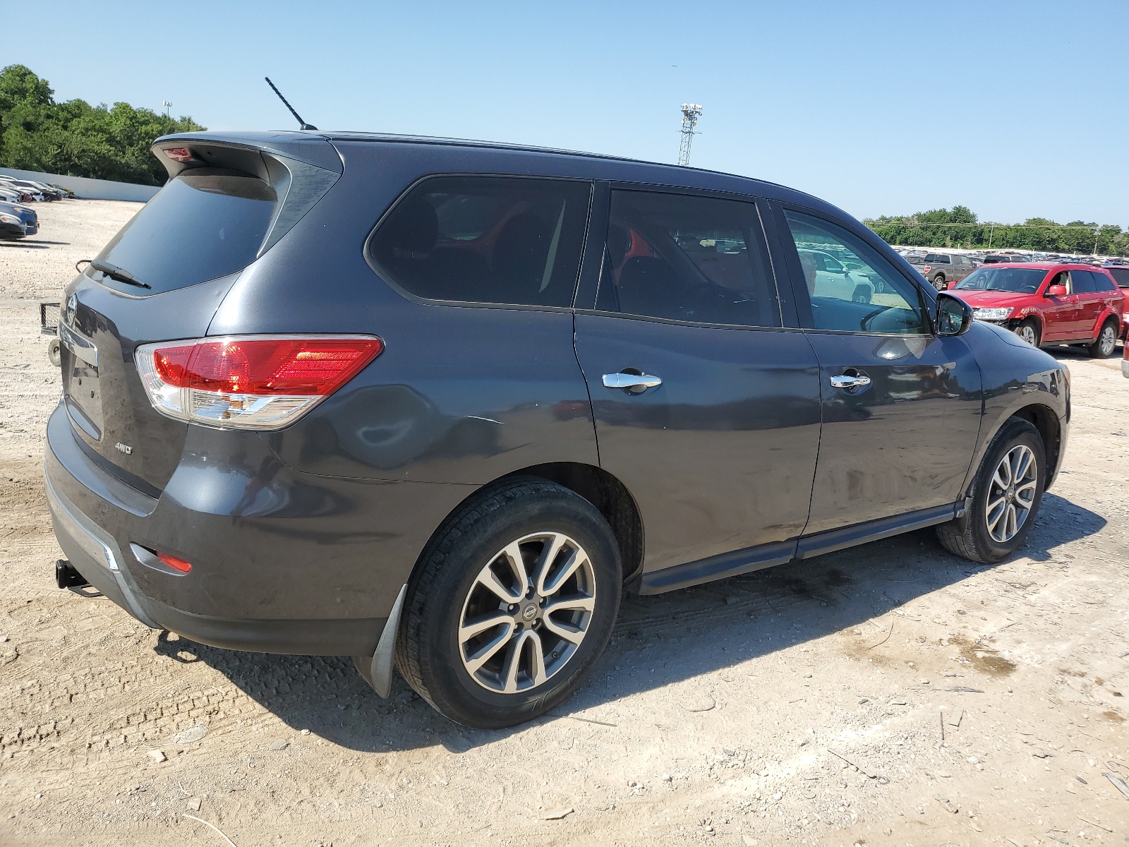 2013 Nissan Pathfinder S vin: 5N1AR2MM9DC682623