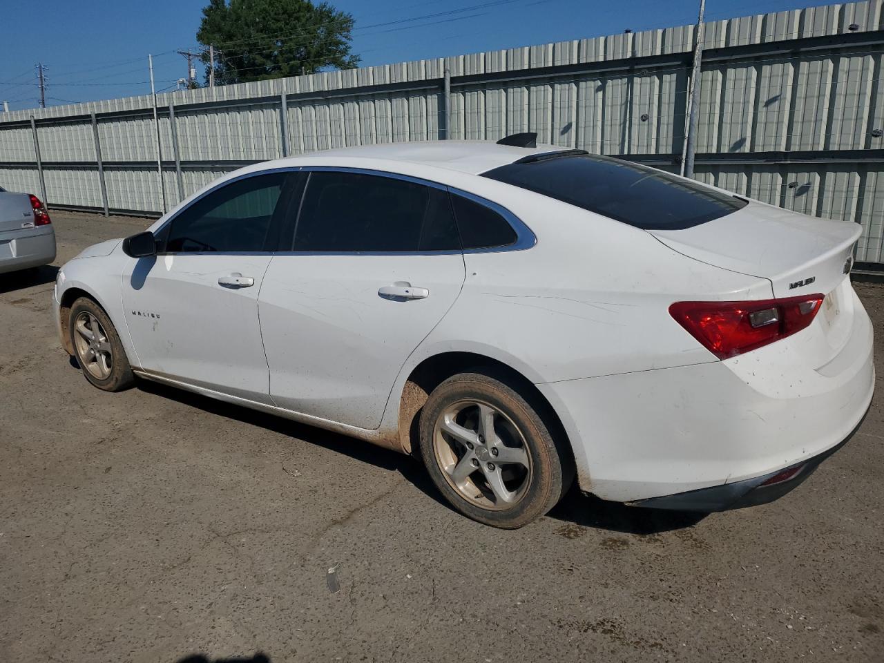 1G1ZB5ST2HF166205 2017 CHEVROLET MALIBU - Image 2