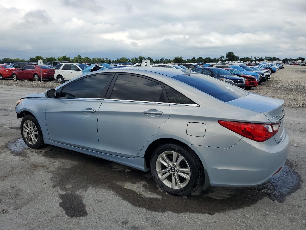 2013 Hyundai Sonata - Image 2