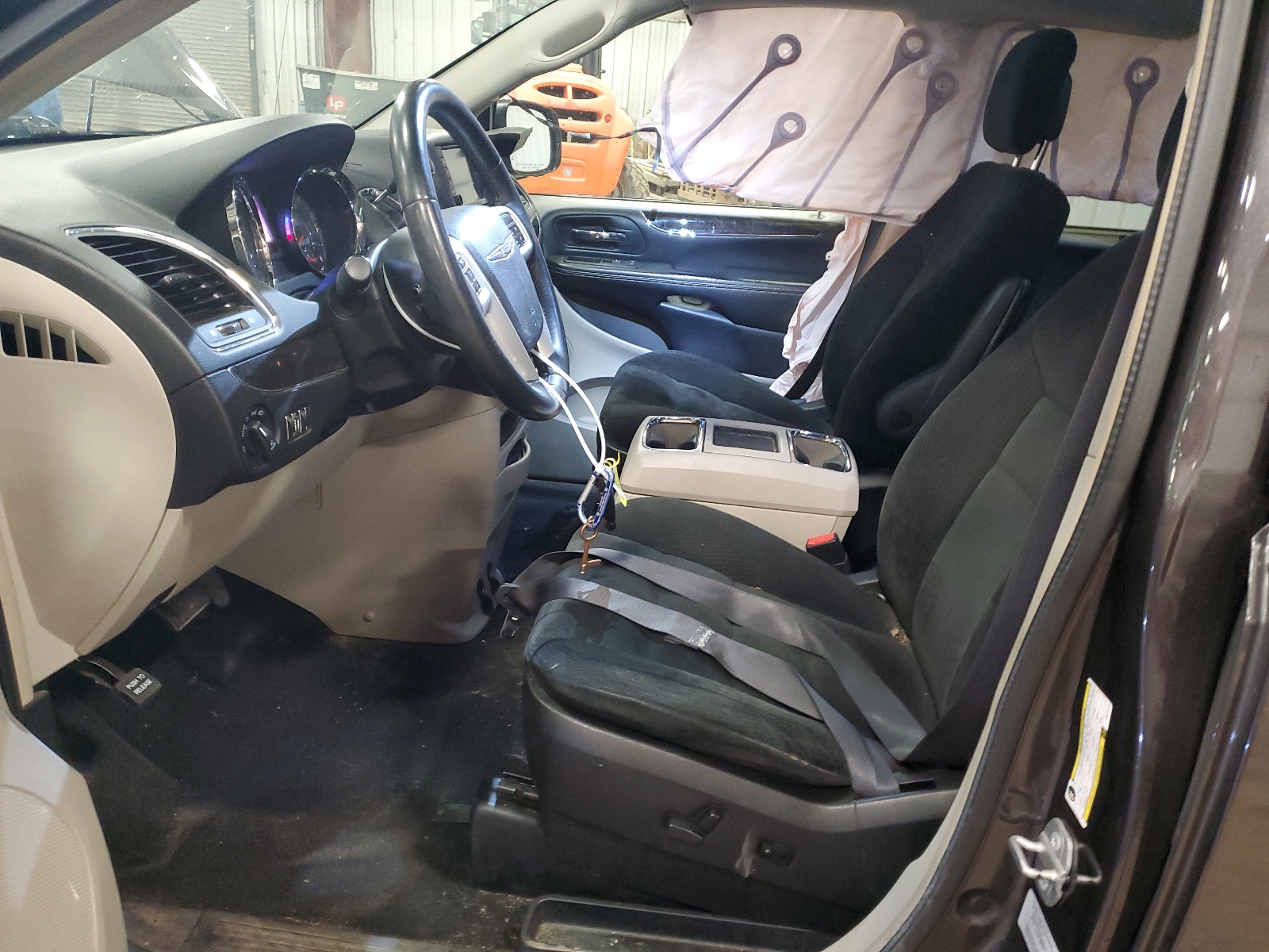 2C4RC1BG8GR177412 2016 Chrysler Town & Country Touring