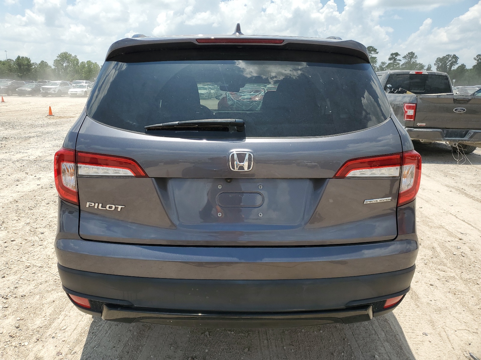 5FNYF5H27MB047862 2021 Honda Pilot Se