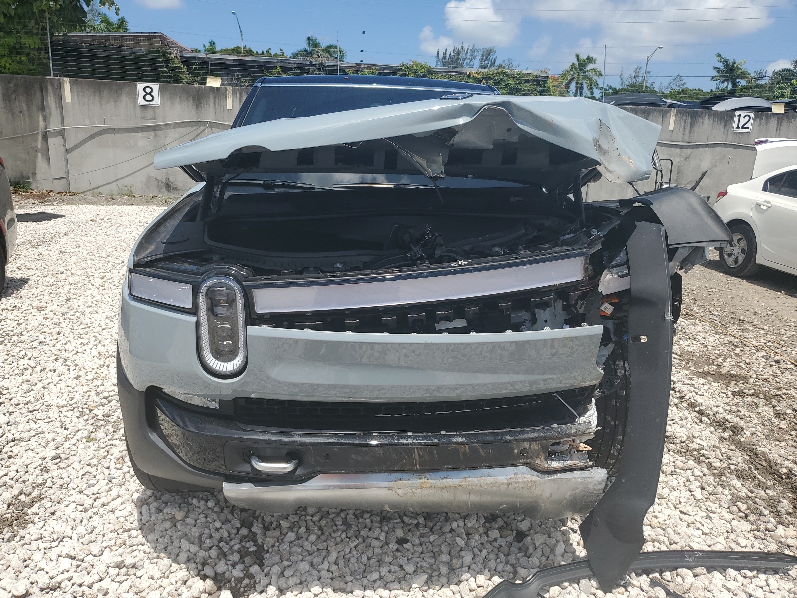 2022 Rivian R1S Launch Edition vin: 7PDSGABL9NN002043