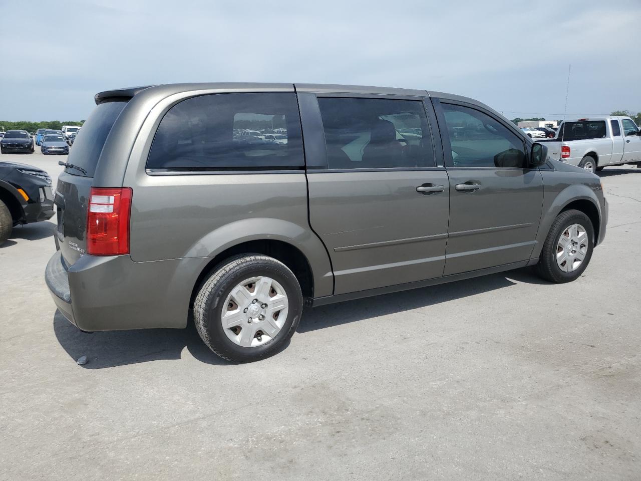 2010 Dodge Grand Caravan Se VIN: 2D4RN4DE5AR377536 Lot: 59649914