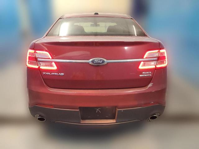  FORD TAURUS 2016 Червоний